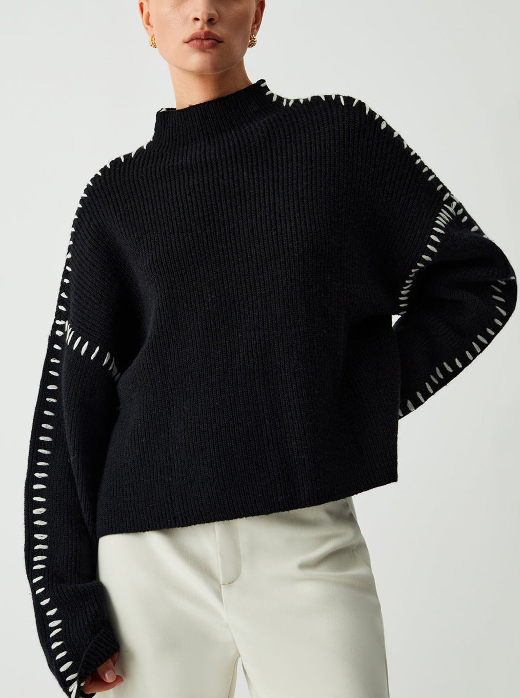 Women’s Whipstitch Knit Sweater – Contrast Stitch Oversized Pullover