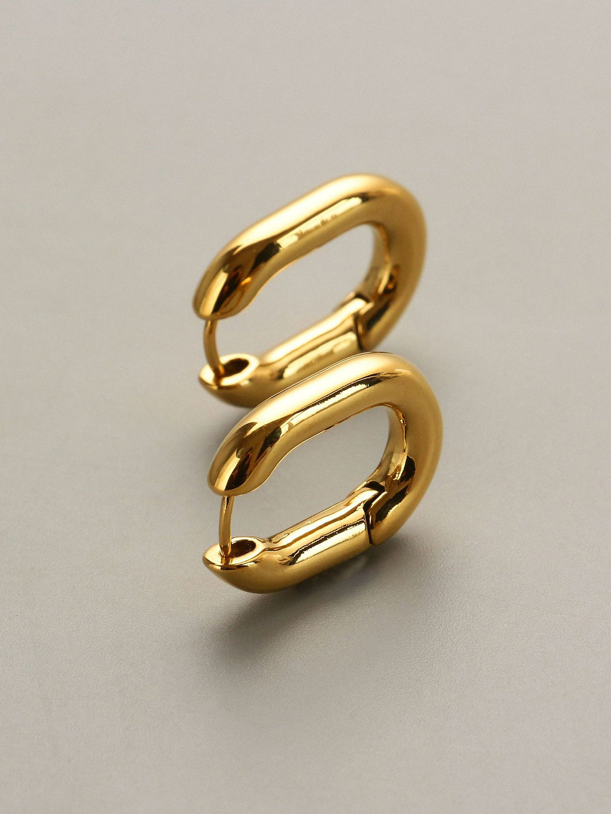 Bolt Mini Link Hoops