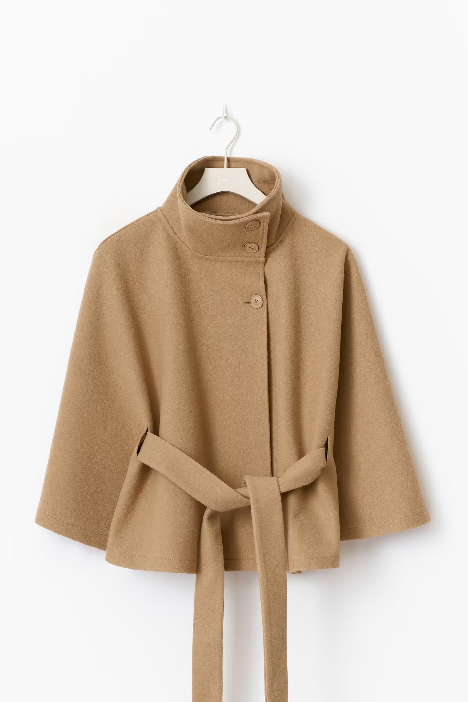 Célia | Cape Coat