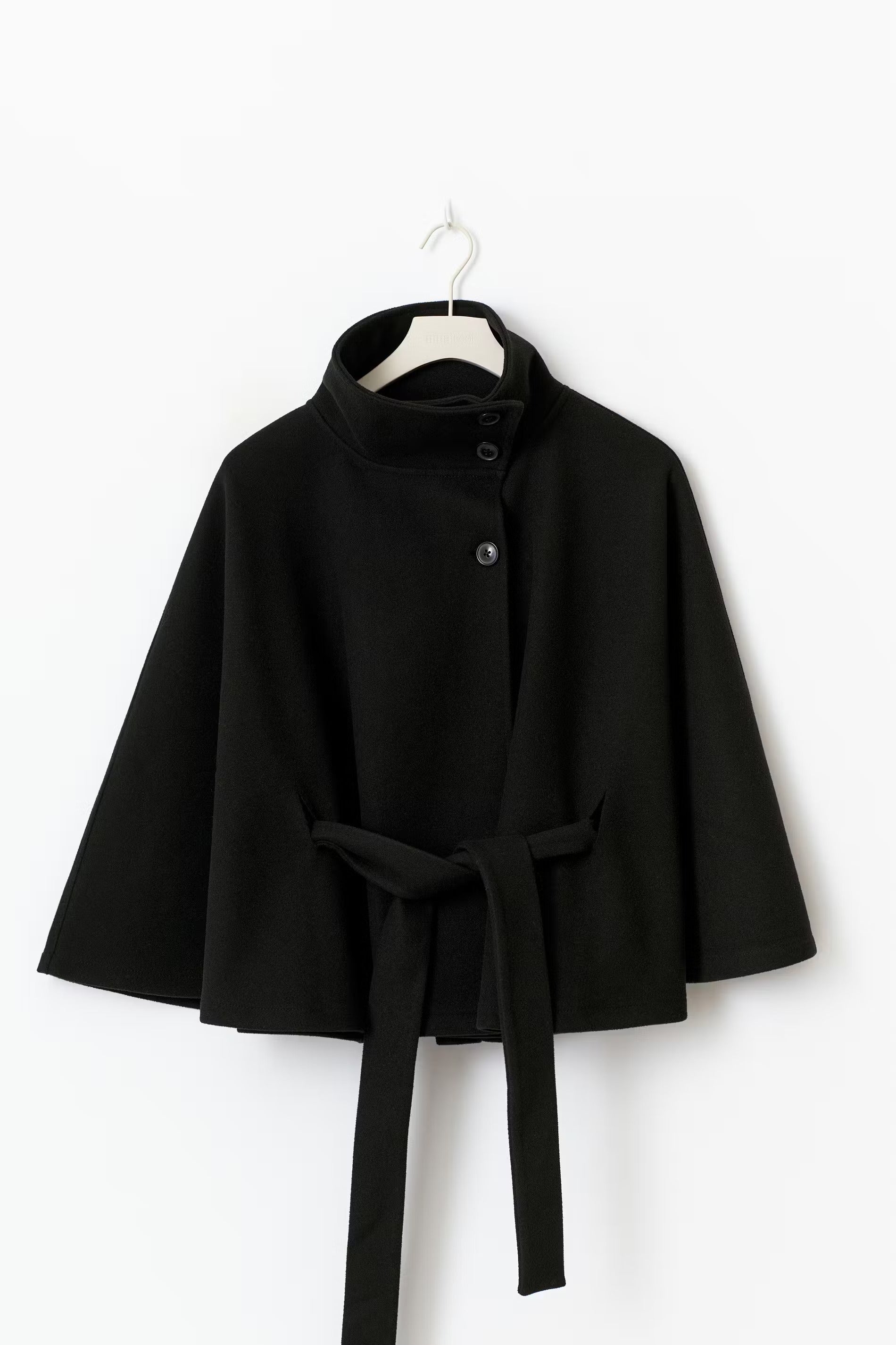 Célia | Cape Coat